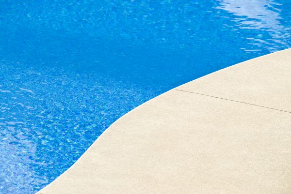 Cost of Pool Deck Construction in Lithonia