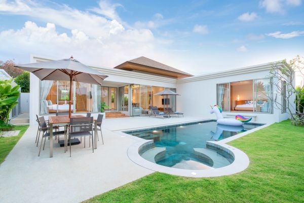 Cost of Pool Patio Installation in Lithonia